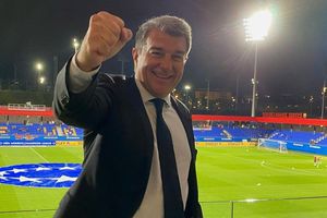 Video: Joan Laporta fue sorprendido bailando en Las Vegas