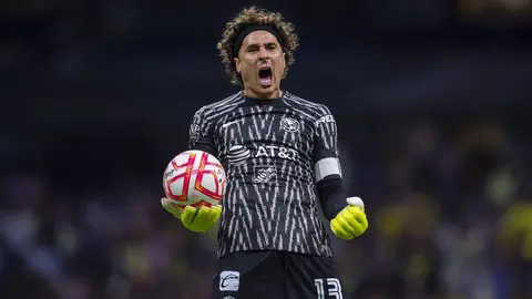 Guillermo Ochoa sobre su polémica atajada en el Clásico: 'Nunca fue gol'