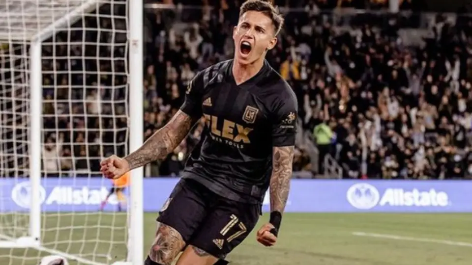 América: ¿Con quiénes competirá Brian Rodríguez para ganarse la posición en las Águilas?