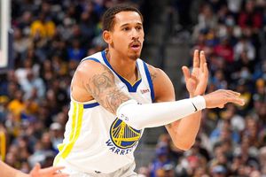 NBA: Juan Toscano jugará para los Lakers tras título con los Warriors