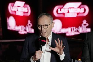 F1: Stefano Domenicali cierra la puerta a la incorporación de mujeres en la Fórmula Uno