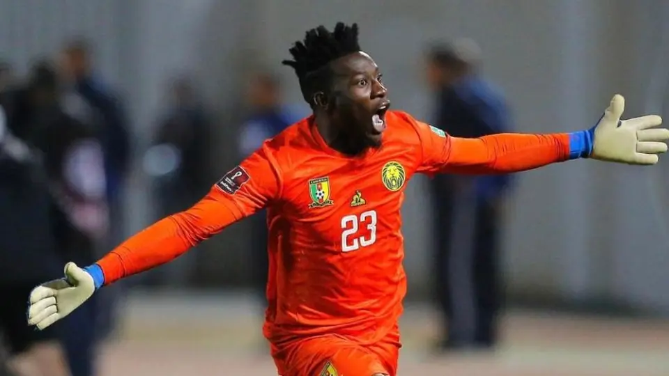 André Onana, guardameta del Inter de Milán, presumió guantes de marca mexicana