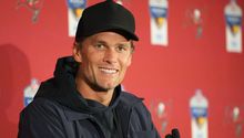 Tom Brady: Playmates y modelos pelean por consolar al quarterback tras su divorcio