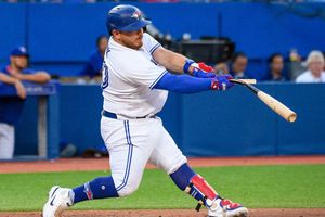 Alejandro Kirk: Par de imparables y carrera producida para el mexicano en triunfo de Blue Jays