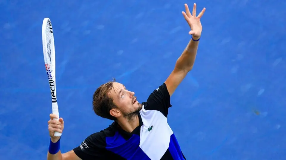 Masters 1000 de Cincinnati: Medvedev enfrentará a Tsitsipas en las semifinales