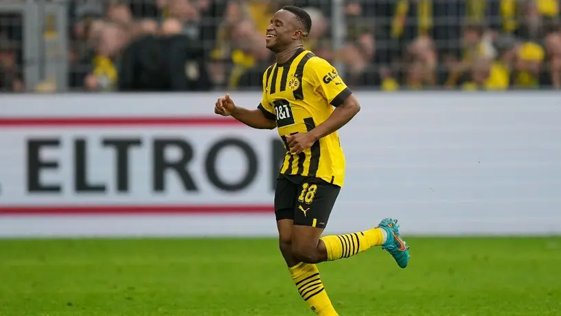 Dortmund: Jugador renovará contrato hasta ser mayor de edad por pelea con sus padres