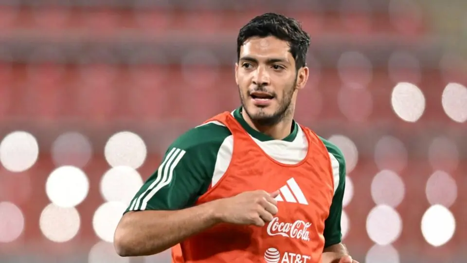 Selección Mexicana: Raúl Jiménez dejó concentración del Tri para ser tratado en Londres