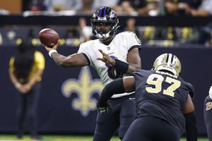 NFL: Drake y Houston llevaron a Ravens a triunfo sobre Saints en el MNF
