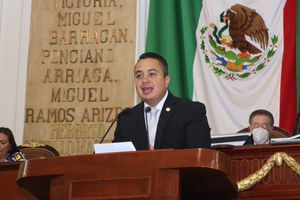 Diputado fue reprendido por permitir el acceso de una quinceañera al Congreso de la CDMX