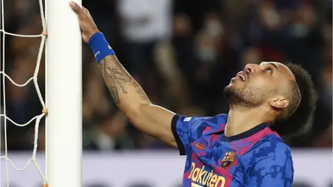 Futbolistas, los nuevos "objetivos" de las bandas de asaltantes
