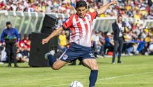 Jonny Magallón, exdefensa de Chivas y el Tri, fue presentado como participante del Exatlón USA