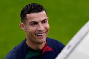 Cristiano Ronaldo: 'Soy guapo, soy la fruta que todo el mundo quiere morder'