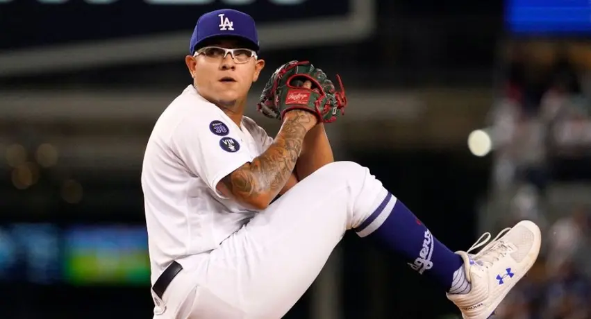 Julio Urías: Seleccionado para abrir el primer juego de la Serie Divisional ante los Padres