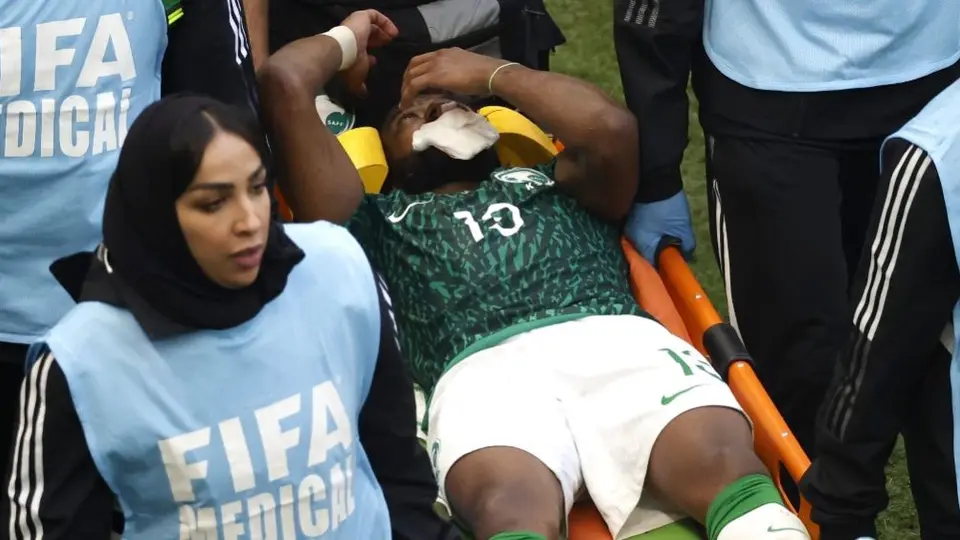 Qatar 2022: Al Shahrani, fuera del Mundial por fractura de mandíbula; requiere cirugía