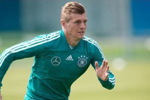 Toni Kroos y Schalke se 'pelean' en redes sociales por concierto de Ed Sheeran