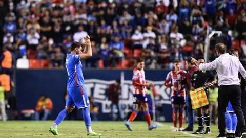Cruz Azul: Diego Aguirre descartó lesión grave de Santi Giménez
