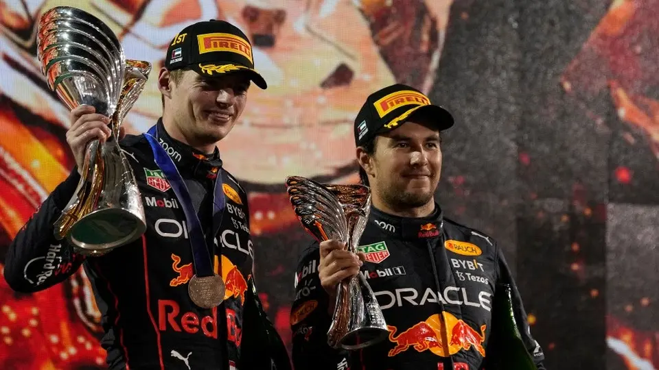 F1: Red Bull, con Checo Pérez y Verstappen, lograron el 'Año del Toro'