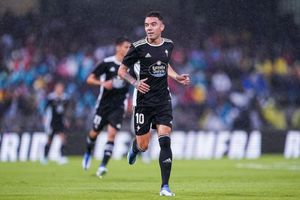 Pumas: Influencer dejó a canterano sin jersey de Iago Aspas