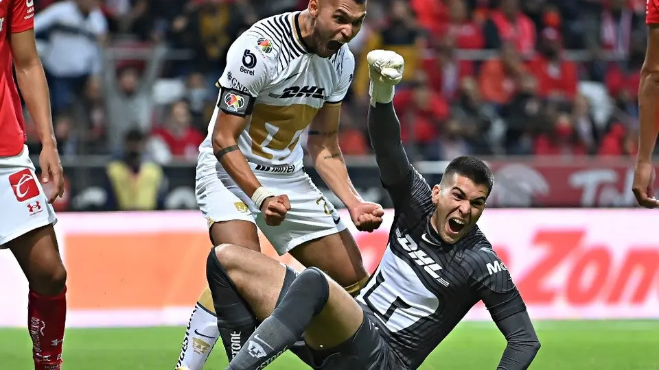 Pumas: Julio González se vistió de héroe con agónico gol ante Toluca