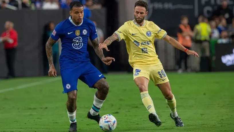 Chelsea: Robert Kenedy presumió su tatuaje de Don Ramón