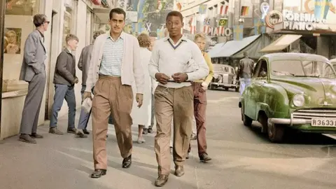 Pelé afirma que estará apoyando a Brasil vs Corea desde el hospital