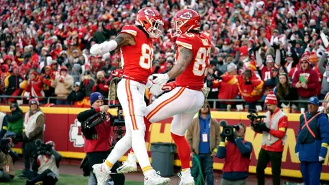 NFL: Patrick Mahomes lanzó 4 pases de TD y los Chiefs vencieron a Jaguars