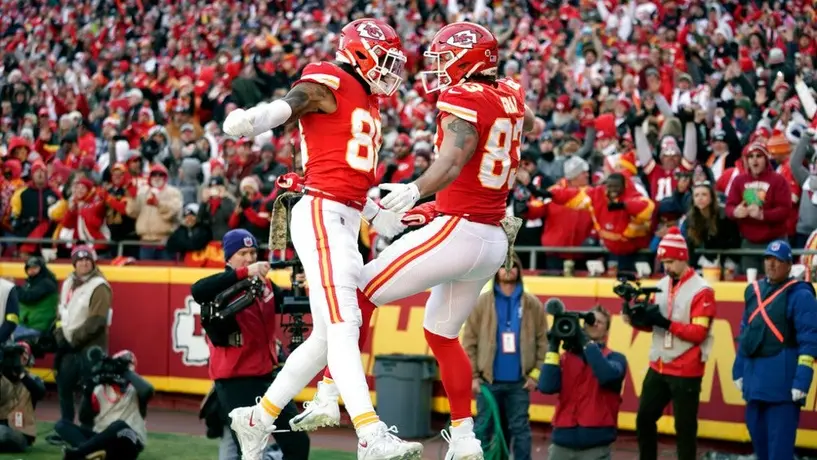 NFL: Patrick Mahomes lanzó 4 pases de TD y los Chiefs vencieron a Jaguars
