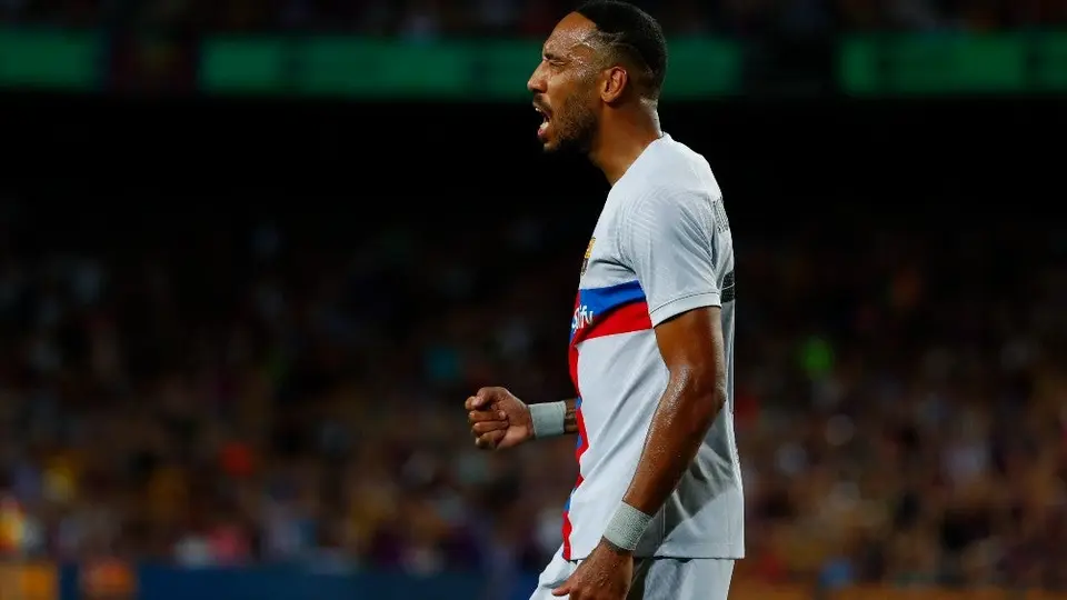 Barcelona, a la espera de cerrar el traspaso de Aubameyang con Chelsea e ir por Marcos Alonso