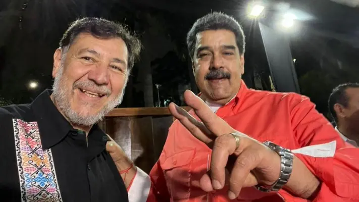 Fernández Noroña: Presumió encuentro con Nicolás Maduro en Venezuela