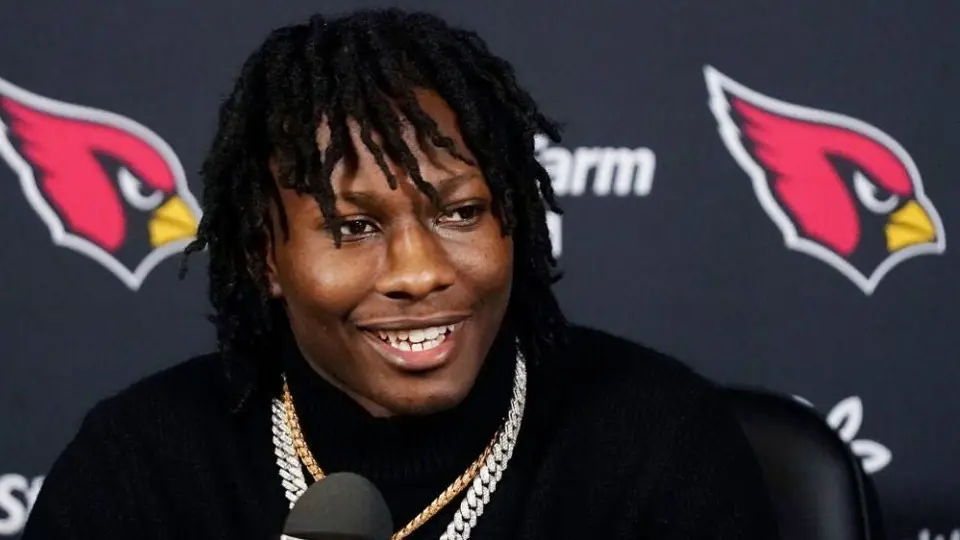 NFL: Marquise Brown, receptor de los Cardinals, fue arrestado por exceso de velocidad