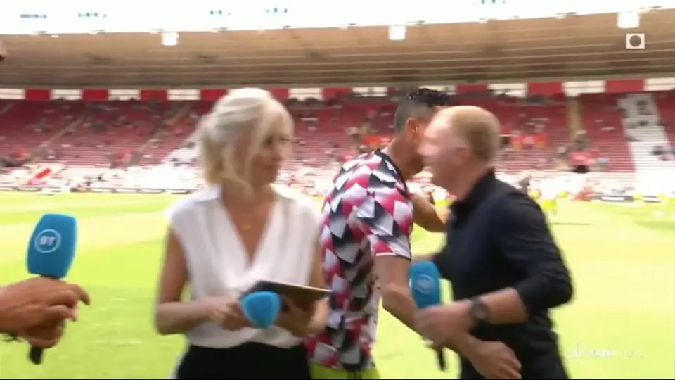 Cristiano Ronaldo: CR7 repitió escena ante Southampton e ignoró a reportera previo al juego