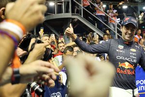 Checo Pérez: Recibió felicitaciones por su triunfo en el GP de Singapur