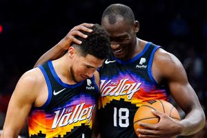 NBA: Suns y Mercury Phoenix, en venta tras suspensión de Robert Sarver por racismo