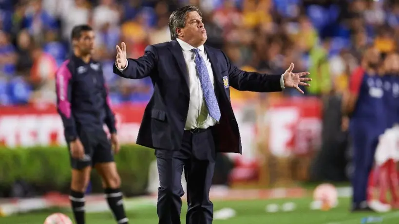 Aficionados de Tigres ‘reprueban’ a Miguel Herrera, Luis Quiñones y Jordy Caicedo