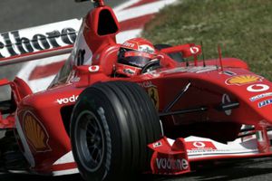F1: El Ferrari del sexto campeonato de Schumacher fue subastado