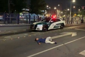 Video: Joven se quedó dormido a mitad de Av. Balderas y pensaron que lo habían atropellado