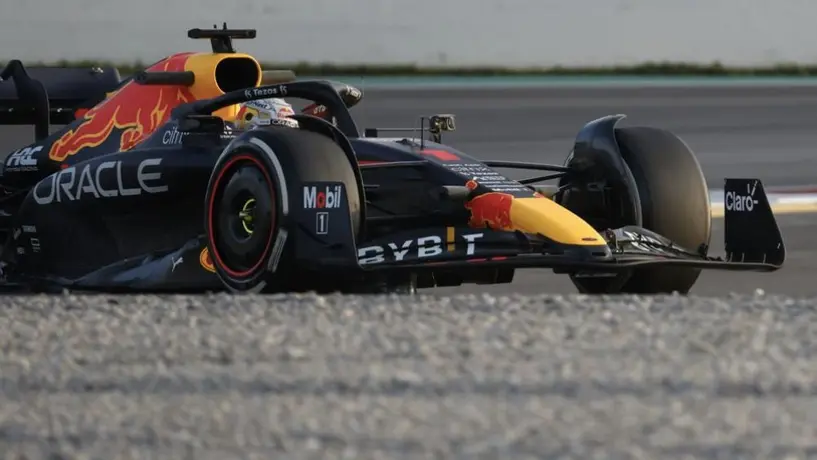 Fórmula 1: FIA retrasará la investigación sobre Red Bull y Aston Martín