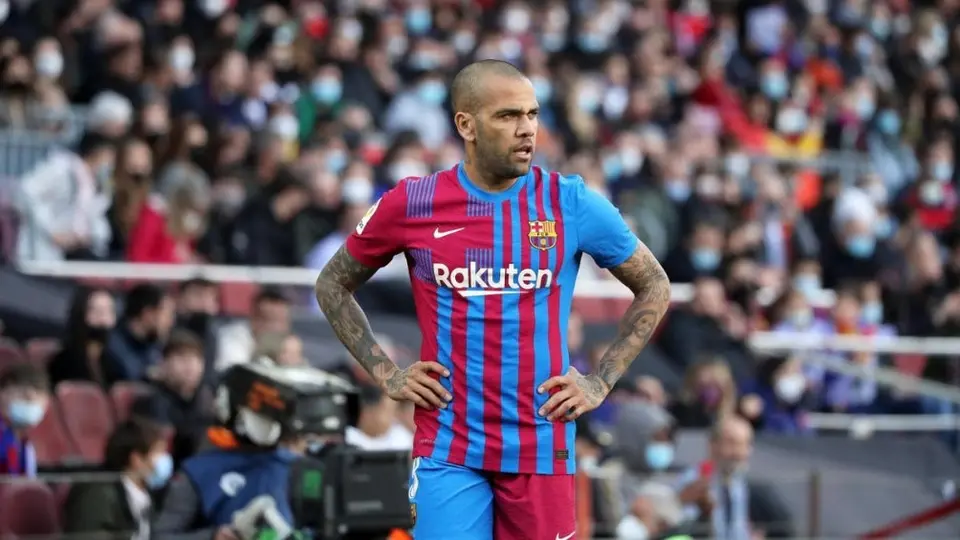 Dani Alves: Llegada a Pumas dependerá de Tite, DT de Brasil