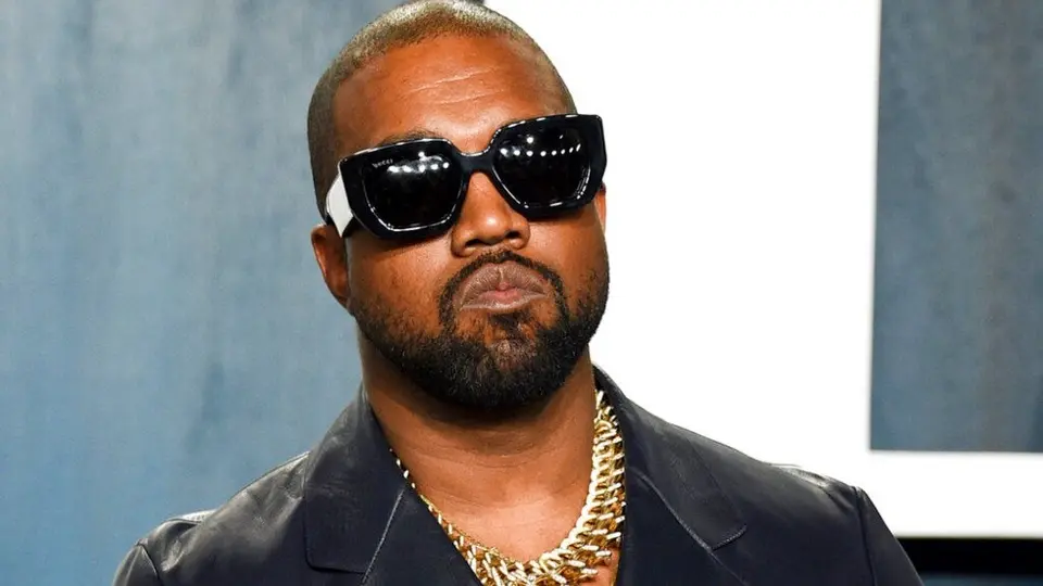 Kanye West se presenta en TV nacional y admite idolatrar a Adolf Hitler