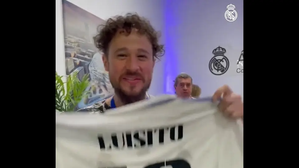 Real Madrid vs Barcelona: Luisito Comunica estuvo presente en el Santiago Bernabéu para el Clásico
