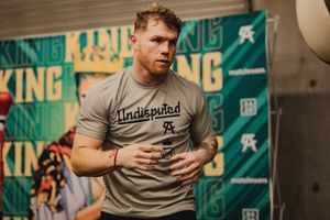 Canelo Álvarez: Adquirió línea de camiones donde vendía paletas en su infancia