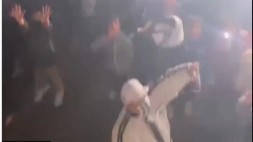 Aficionados llevaron serenata a los Tuzos previo a la Ida de las Semifinales ante Rayados