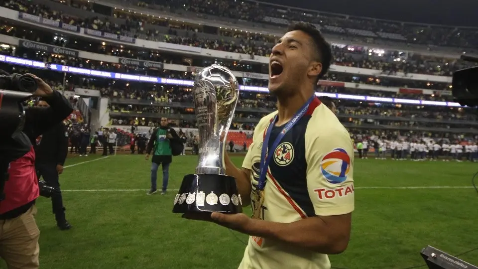 Santos: Negocia préstamo de Cecilio Domínguez, ex de América