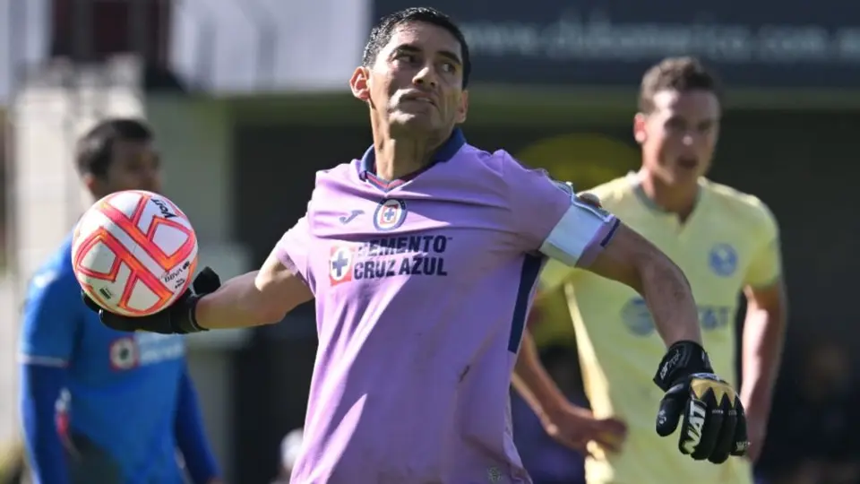 Cruz Azul: ‘Chuy’ Corona vuelve a la portería tras casi medio año de ausencia