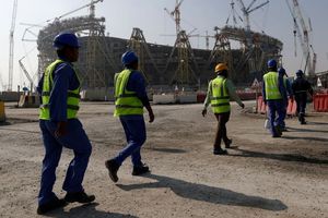 Qatar acepta que murieron "entre 400 y 500" trabajadores en las obras del Mundial