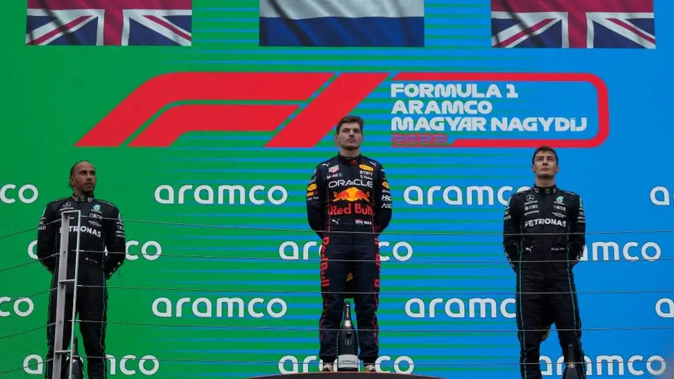 Gran Premio de Hungría: Verstappen conquistó el primero; Checo quedó quinto