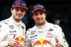 Checo Pérez sobre Max Verstappen: "Nadie puede venir y vencerlo"
