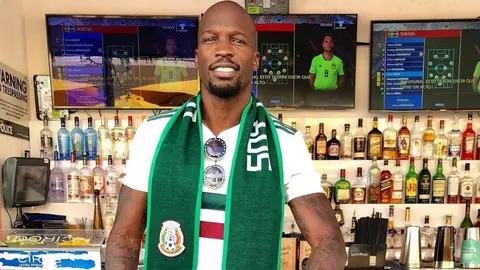 Chad Johnson sobre la atajada de Memo en el México vs Polonia: "Se mam... Ochoa"