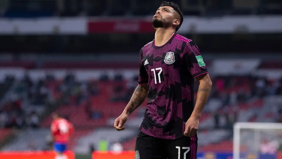 Selección Mexicana: Martino, molesto con Tecatito Corona por no hacer rehabilitación en México