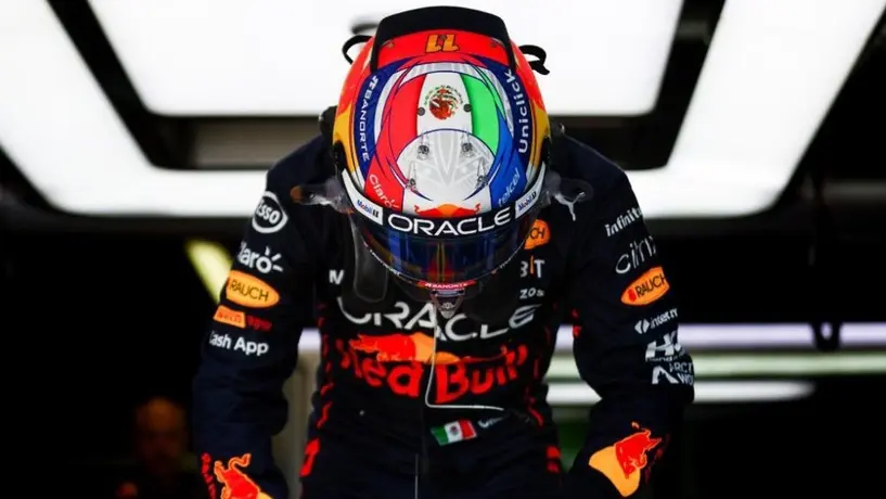 Horner sobre el papel de Checo en Red Bull: 'Es un sirviente increíble'